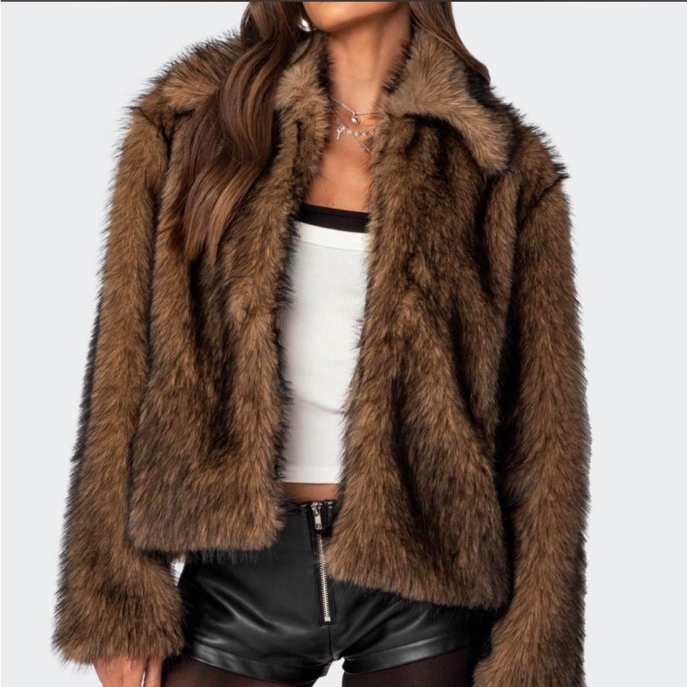 Edikted Mob Wife Faux Fur NWT Small Coat - Women's Plush Jacket
